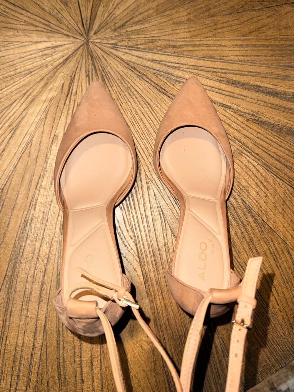 Aldo Women’s tan Suede Pointed-Toe Ankle-Strap Heels size 8 - Picture 8 of 11